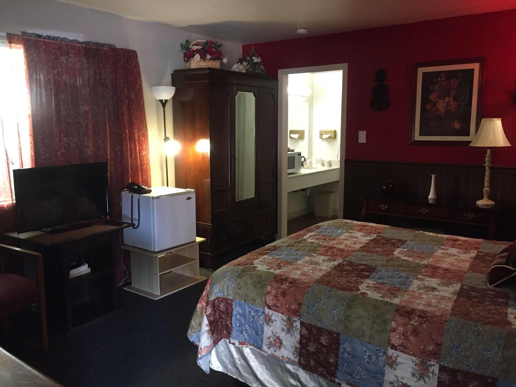 Holiday Lodge Grass Valley Esterno foto