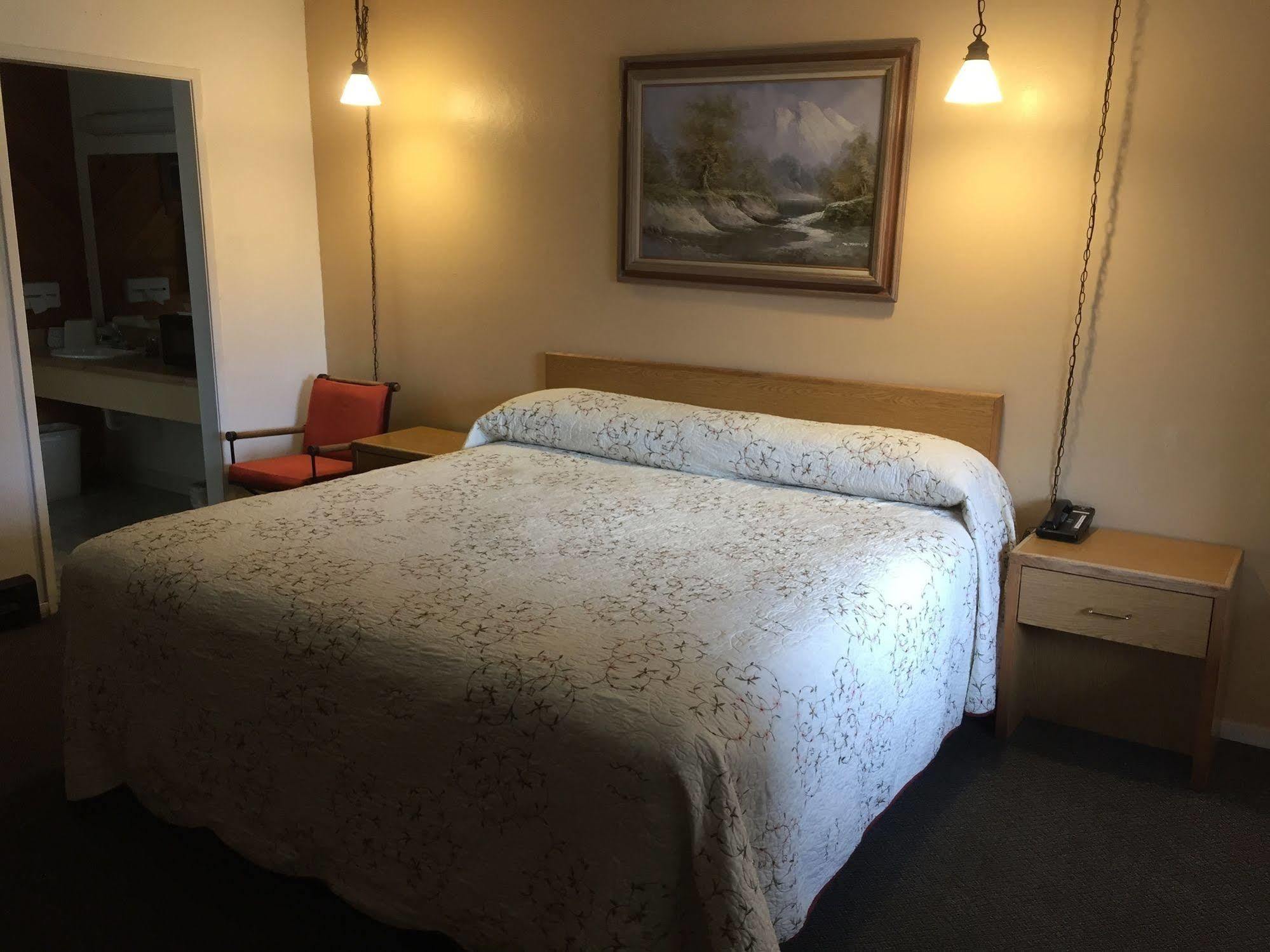 Holiday Lodge Grass Valley Esterno foto